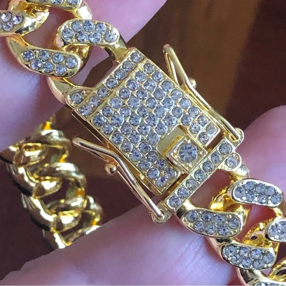Men’s and women’s gold plated sparkle iced out Cuban chain link bracelet